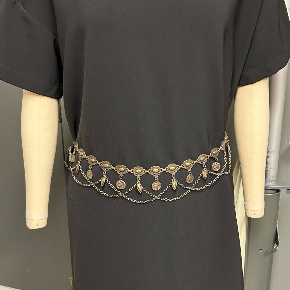 NWOT- Short Sleeve Shift Dress